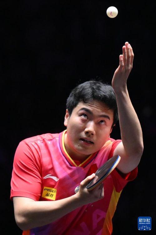 梁靖昆比赛视频,技惊四座,一展棋坛英姿